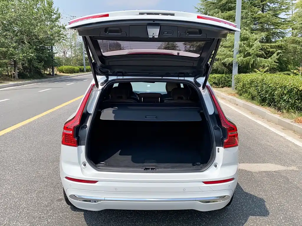Volvo XC60 — миниатюра 20