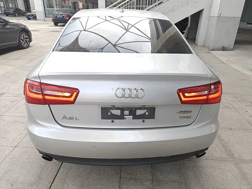Audi A6L — миниатюра 6