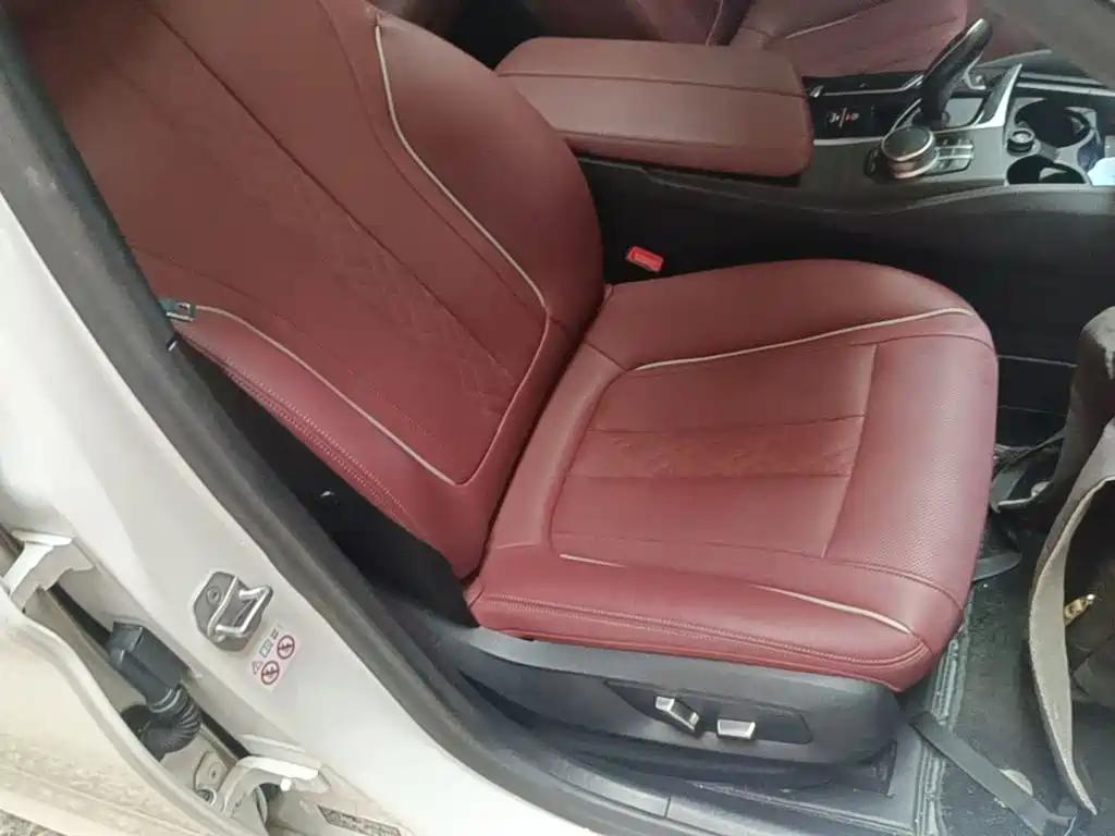 BMW 5 Series — миниатюра 25