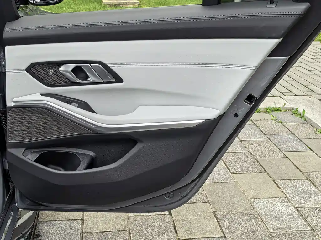 BMW M3 — миниатюра 26