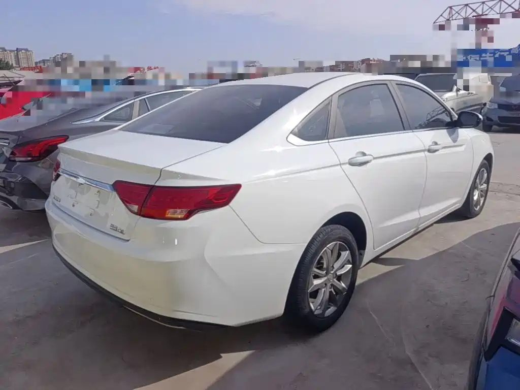 Geely Emgrand GL — миниатюра 7