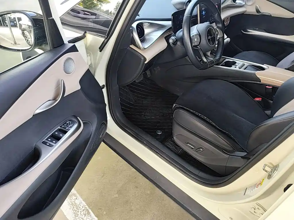 BYD Dolphin — миниатюра 16