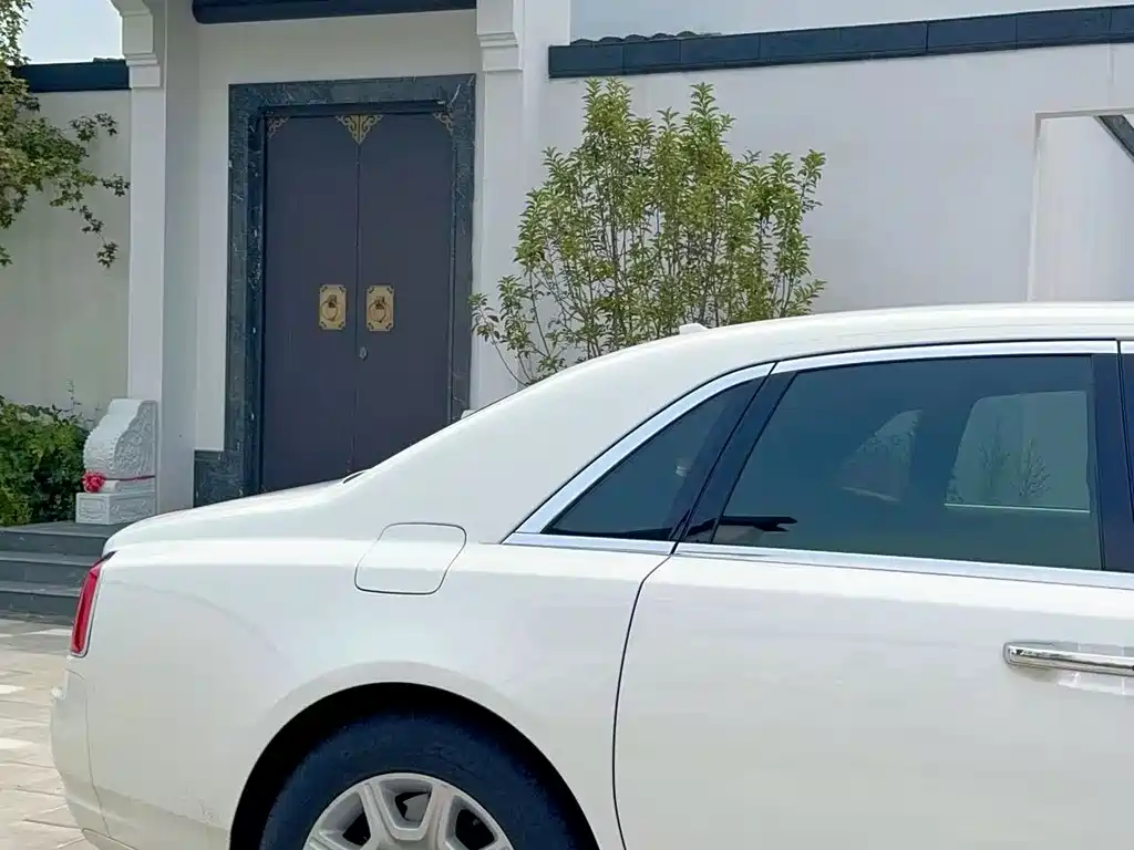 Rolls-Royce Ghost 2010 6.6T Standard