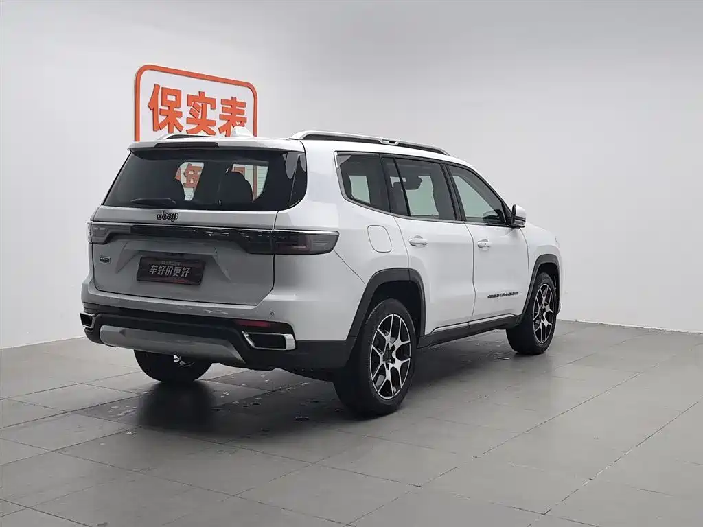 JEEP GRAND COMMANDER