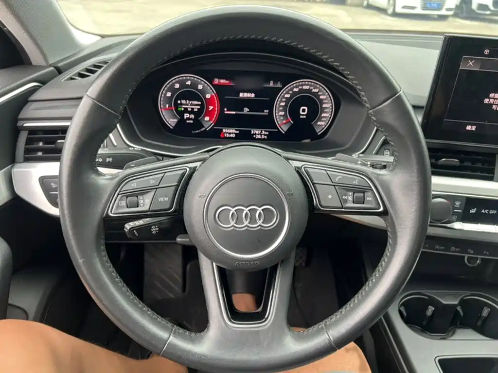 Audi A4L — миниатюра 12