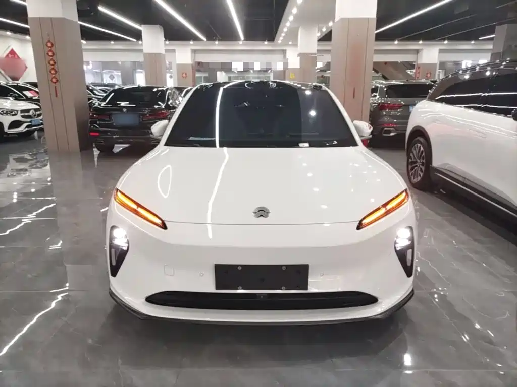 NIO ET5T — миниатюра 3