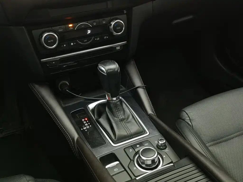 Mazda Atenza — миниатюра 13