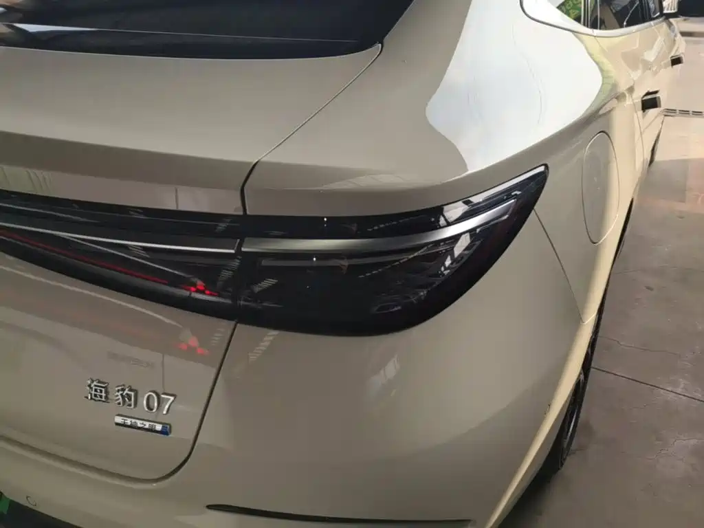 BYD Seal 07 DM-i — миниатюра 8