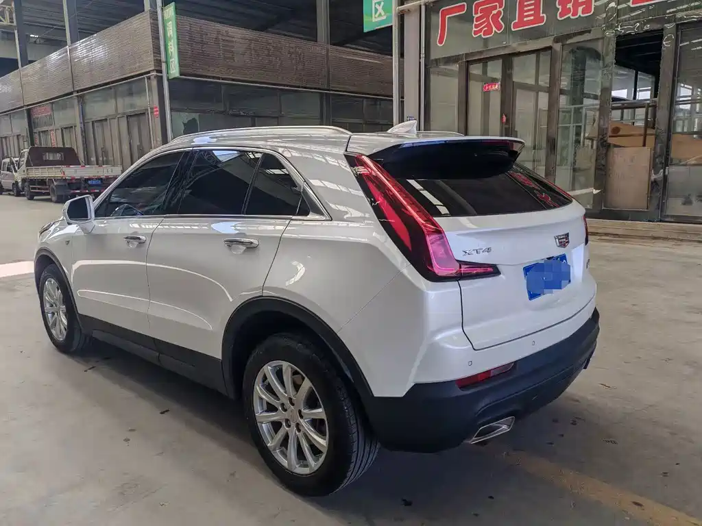 Cadillac XT4 — миниатюра 4
