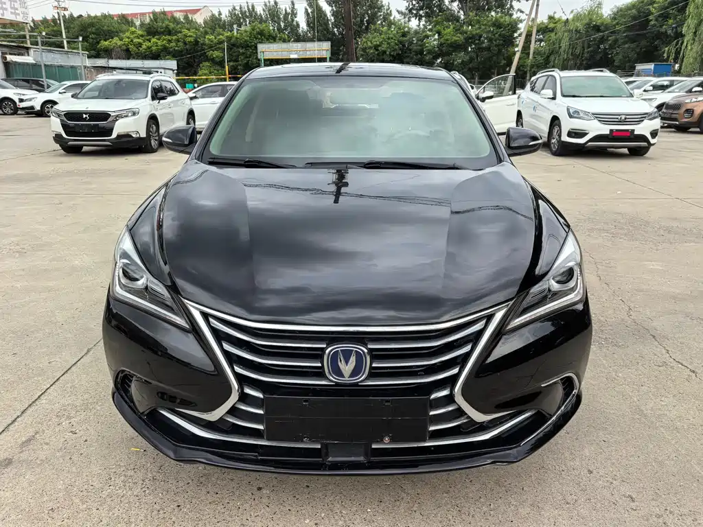 Changan Eado 2018 1.6L GDI AT Fashion