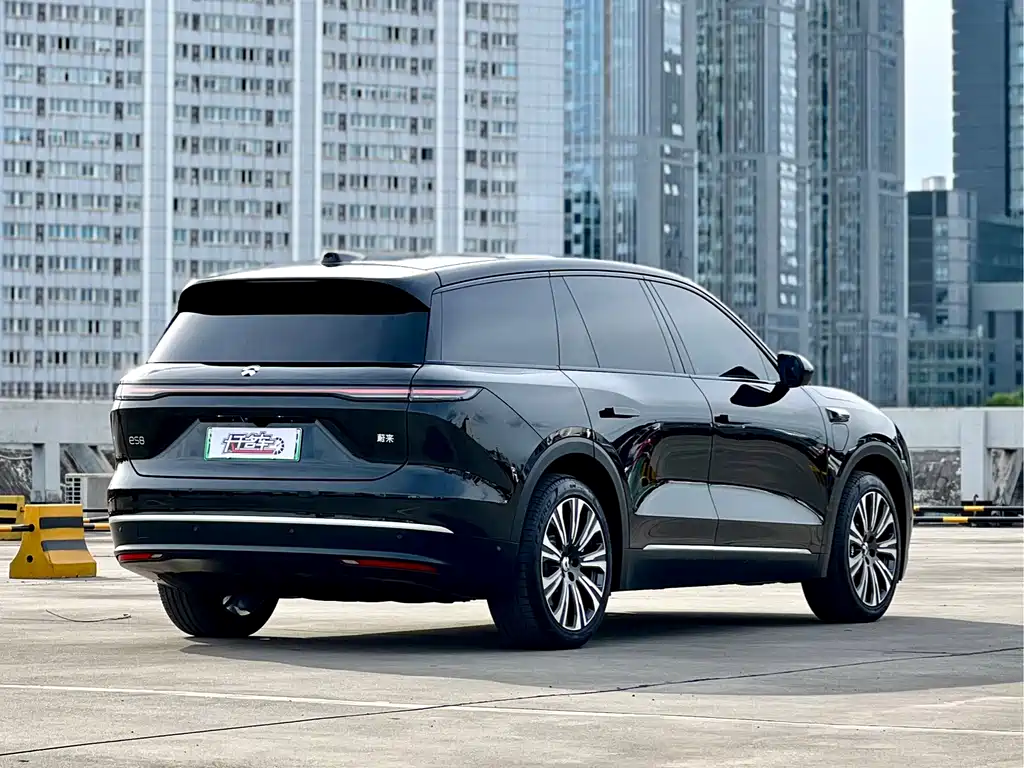 NIO ES8 2024 75kWh