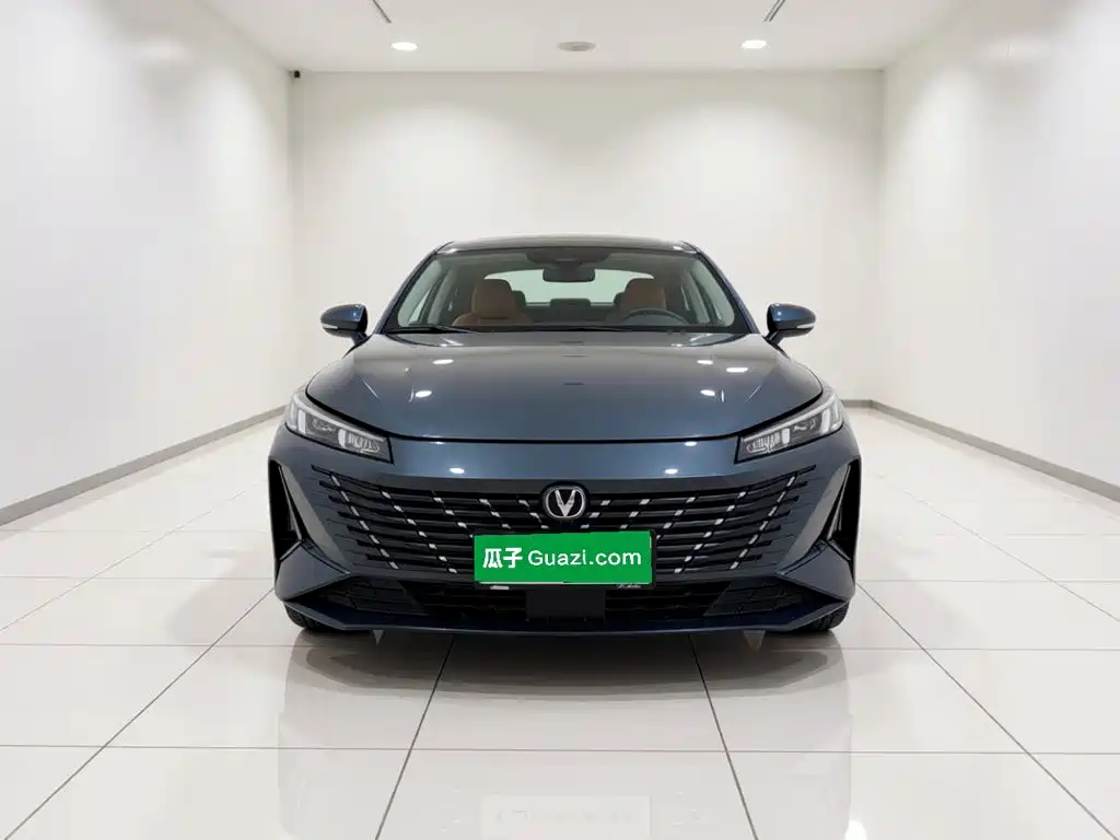 Changan Eado — миниатюра 2