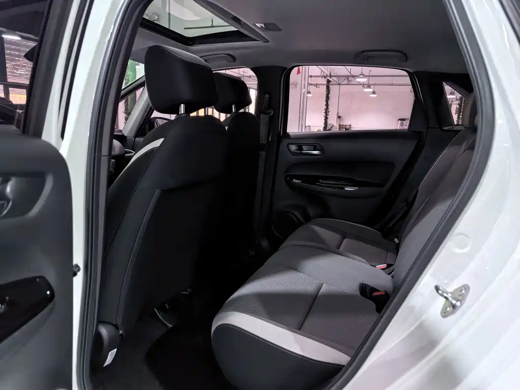 Honda Life — миниатюра 10