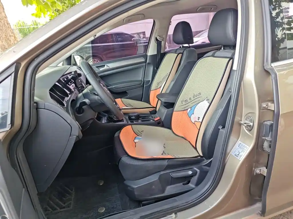 Volkswagen Golf — миниатюра 15