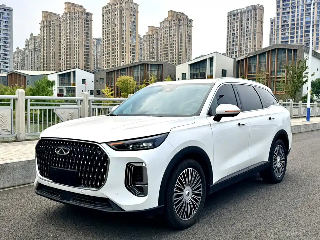 Chery Tiggo 8L