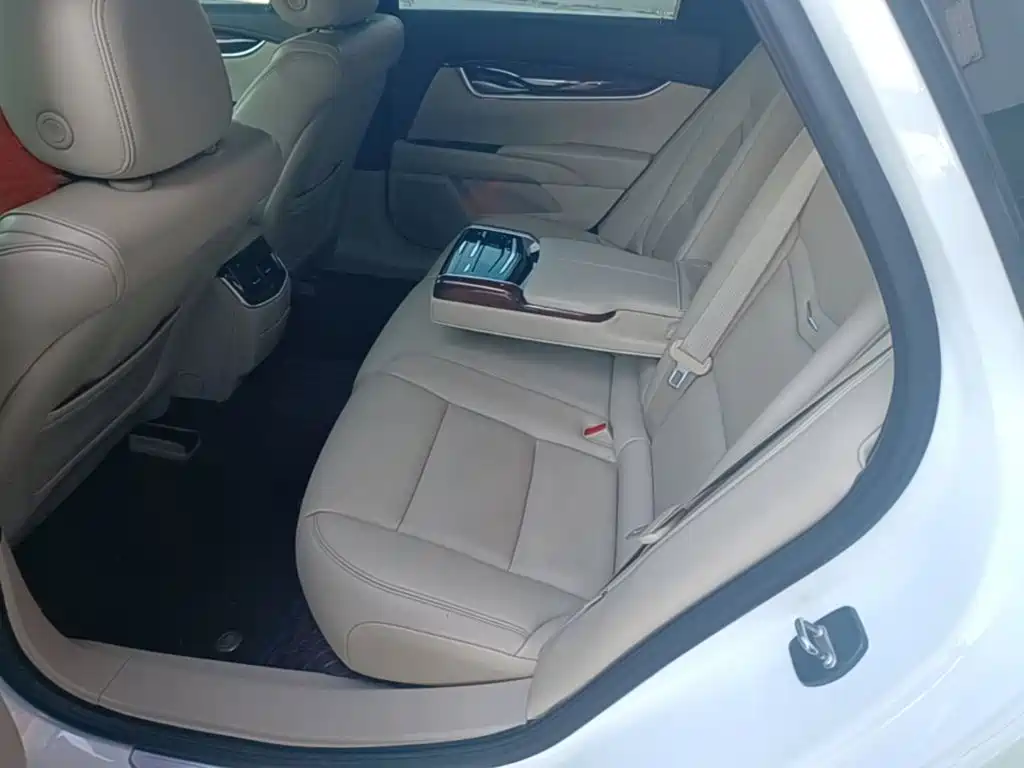 Cadillac XTS — миниатюра 17
