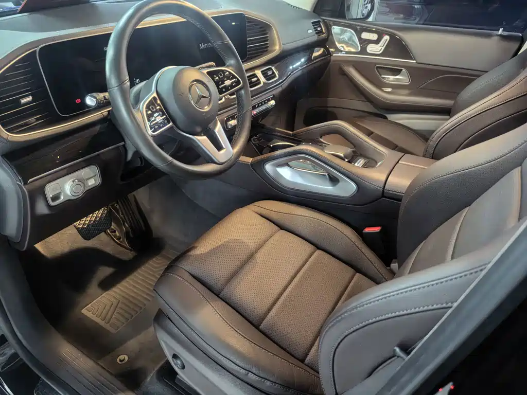Mercedes-Benz GLE (Import) — миниатюра 5