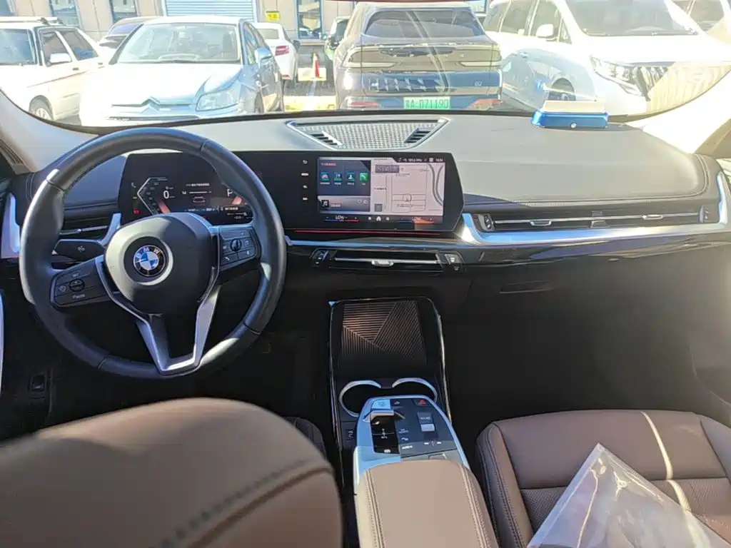 BMW X1 — миниатюра 5