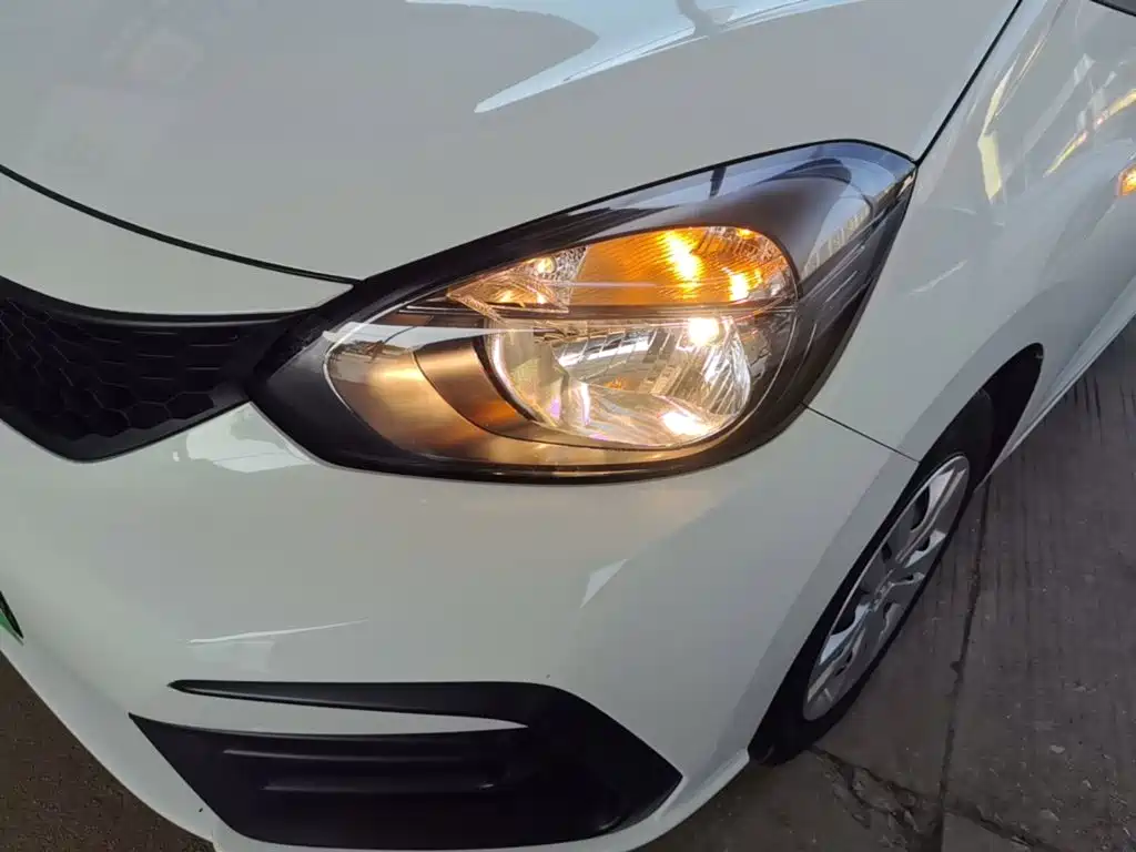 Honda Fit — миниатюра 24