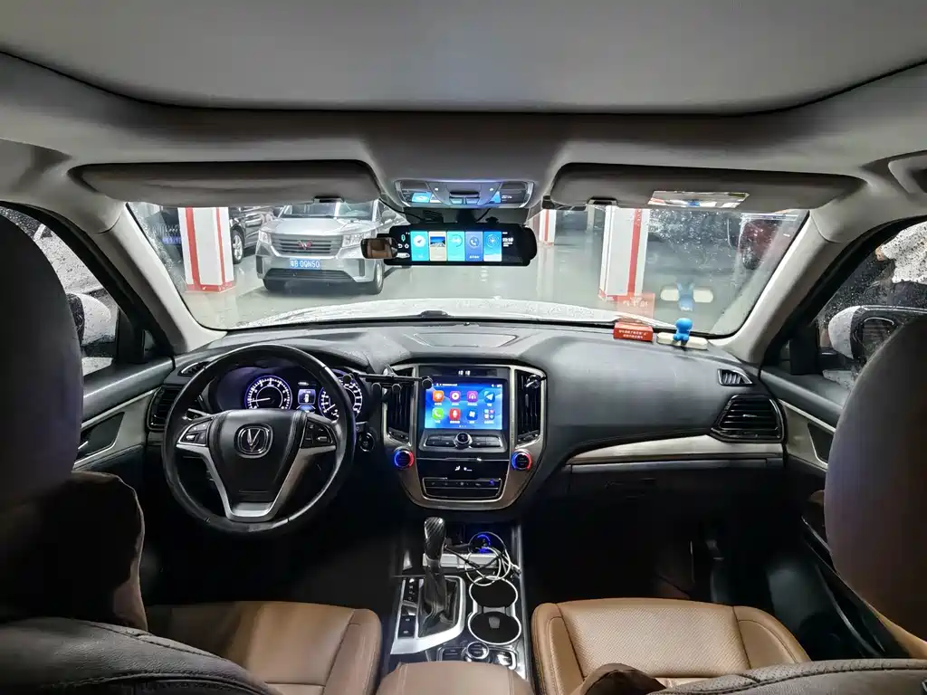 Changan CS95 — миниатюра 11
