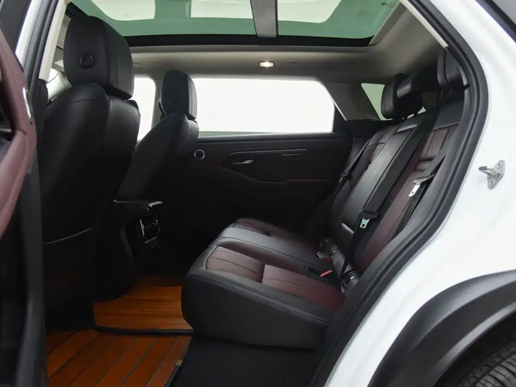 Land Rover Evoque — миниатюра 7