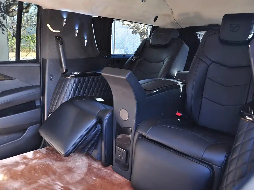 CADILLAC ESCALADE ESCALADE