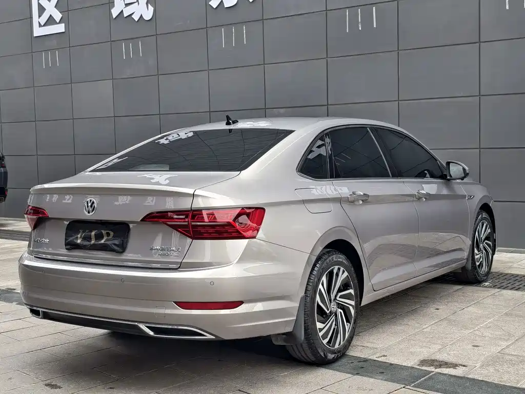 Volkswagen Sagitar — миниатюра 24