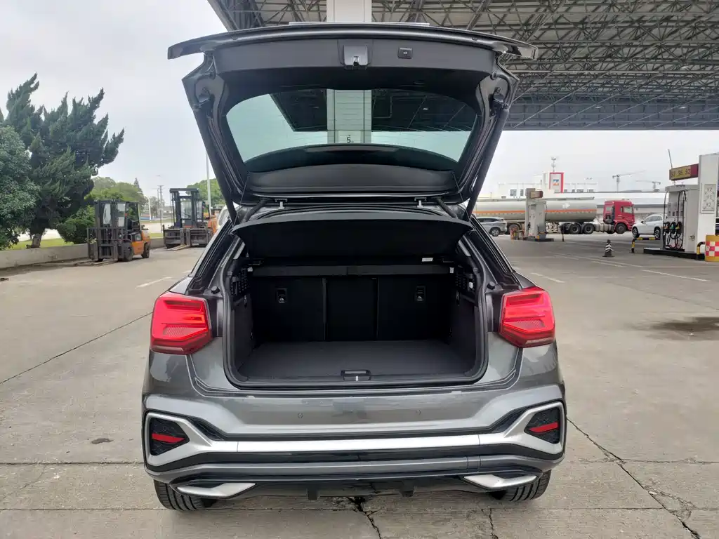 Audi Q2L — миниатюра 11
