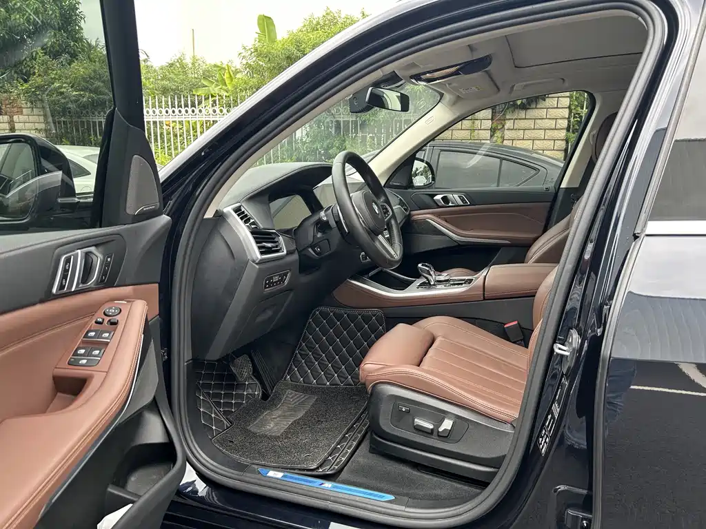 BMW X5 (Import) — миниатюра 4