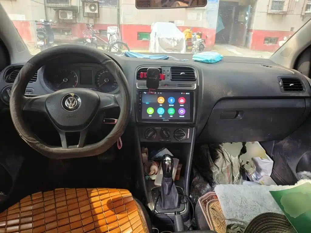 Volkswagen Polo — миниатюра 10