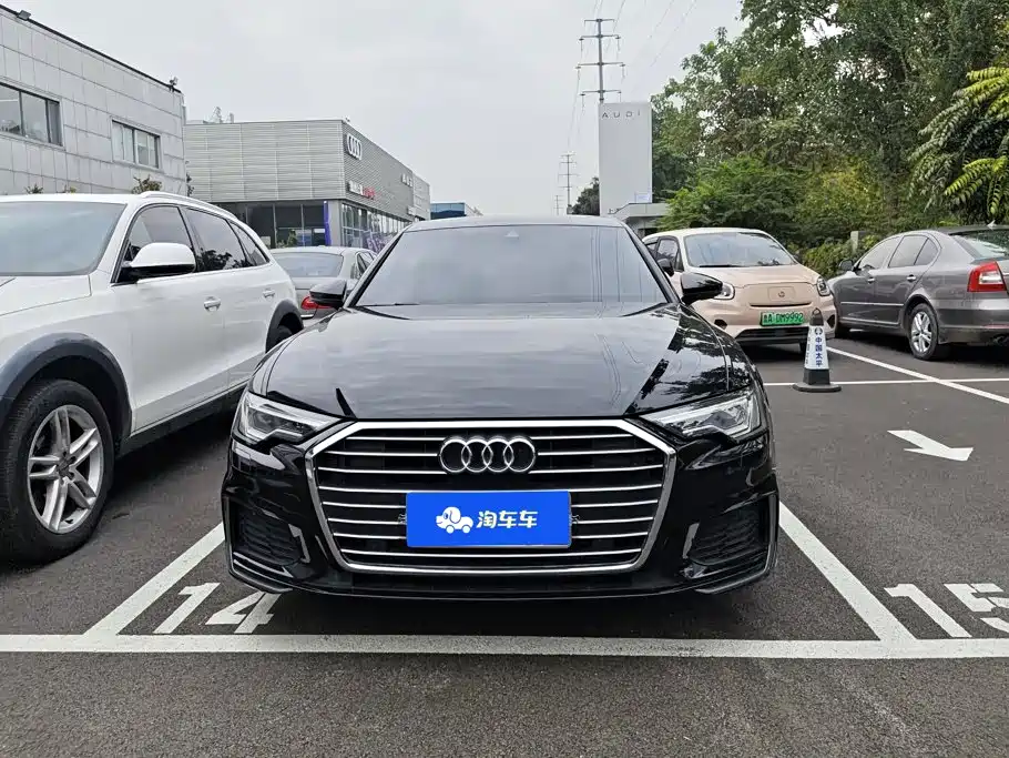 Audi A6L 2022 — фото 2