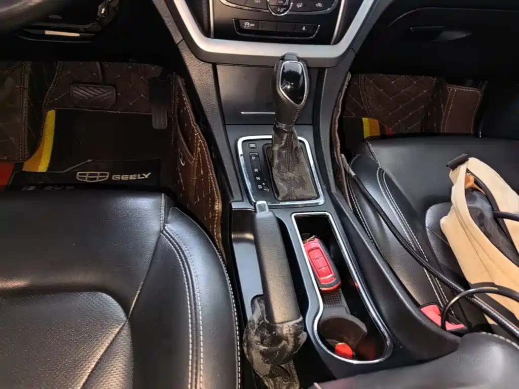 Geely Emgrand — миниатюра 14