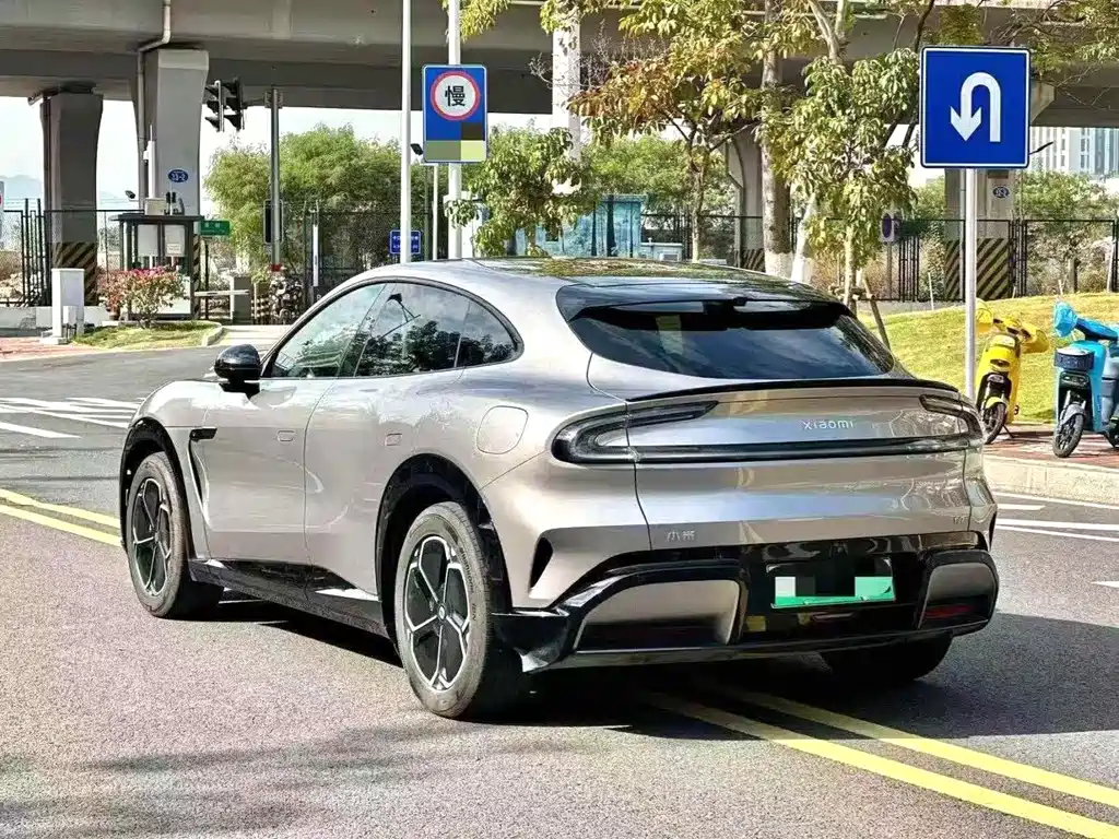 Xiaomi YU7