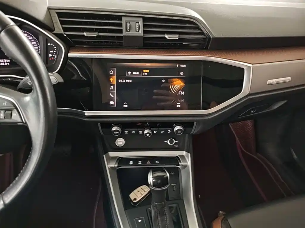 Audi Q3 — миниатюра 13