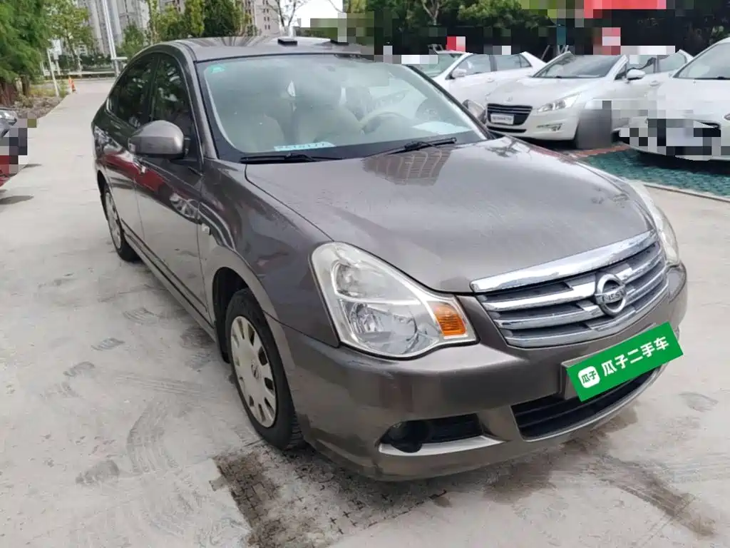 Nissan Sylphy 2012 1.6XE MT Comfort