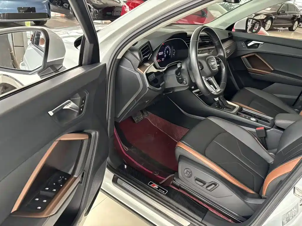 Audi Q3 — миниатюра 16