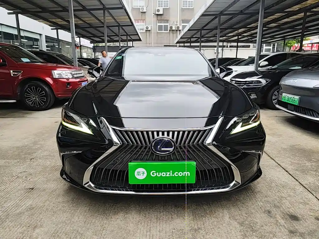 Lexus ES — миниатюра 3