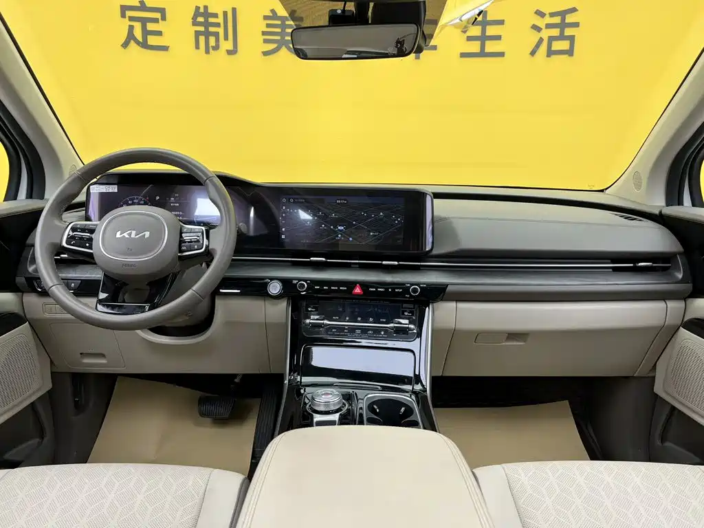 Kia Carnival — миниатюра 42