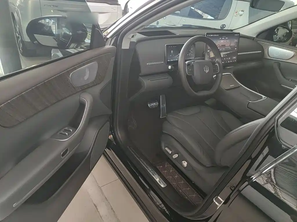 Leapmotor Leapmotor C11 — миниатюра 16