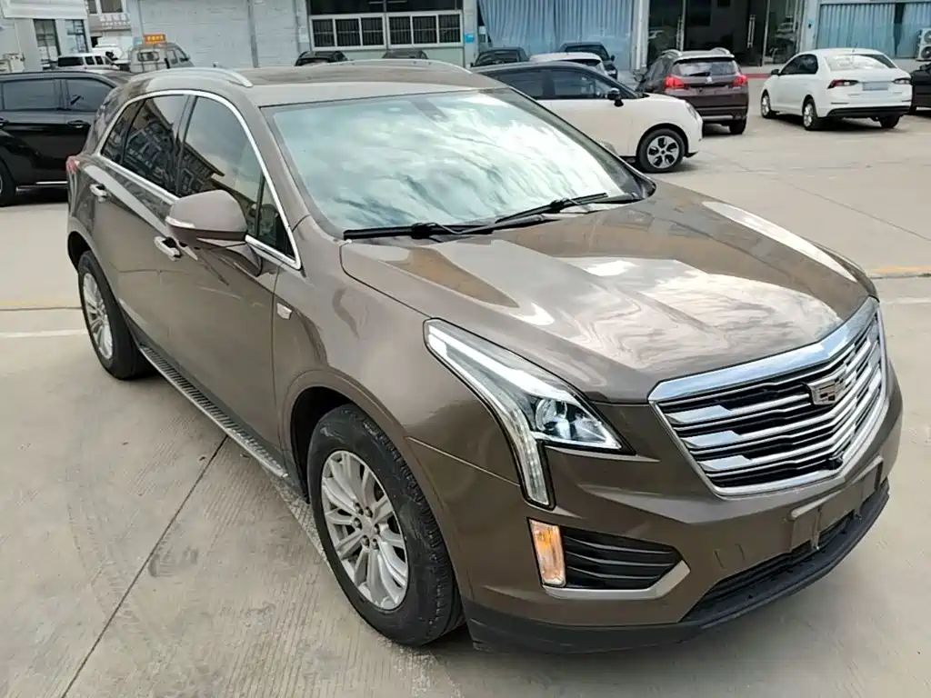 Cadillac XT5 — миниатюра 4
