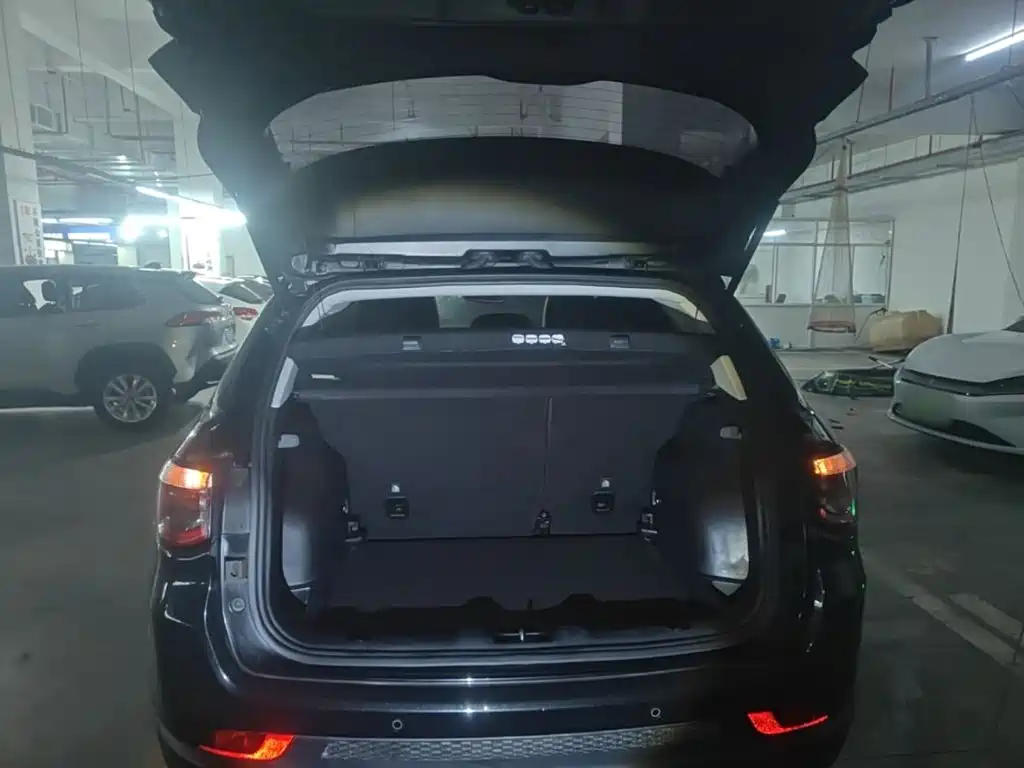 Jeep Compass — миниатюра 19
