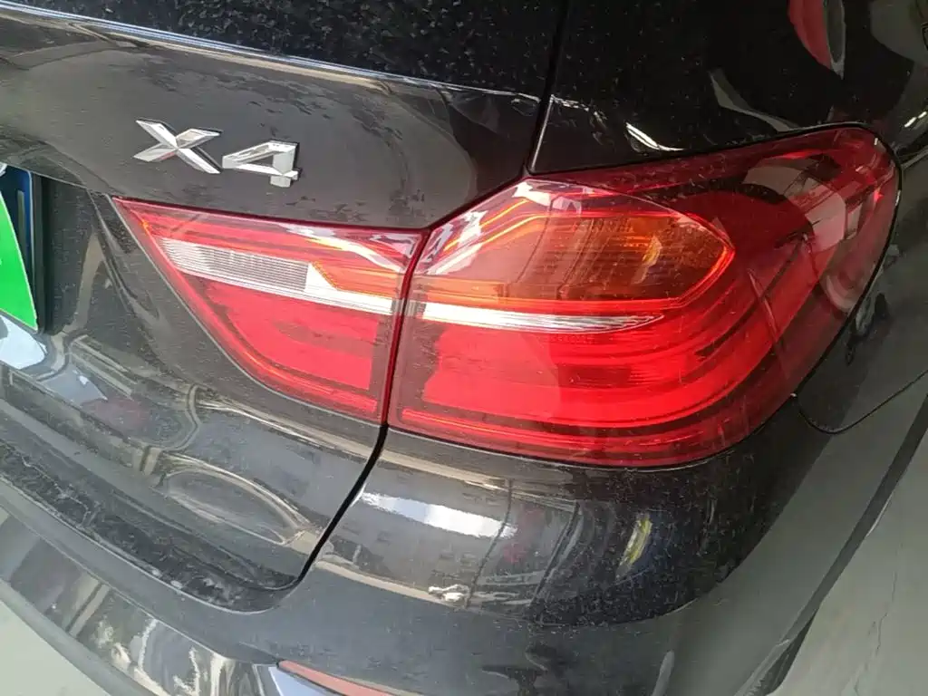 BMW X4 — миниатюра 8
