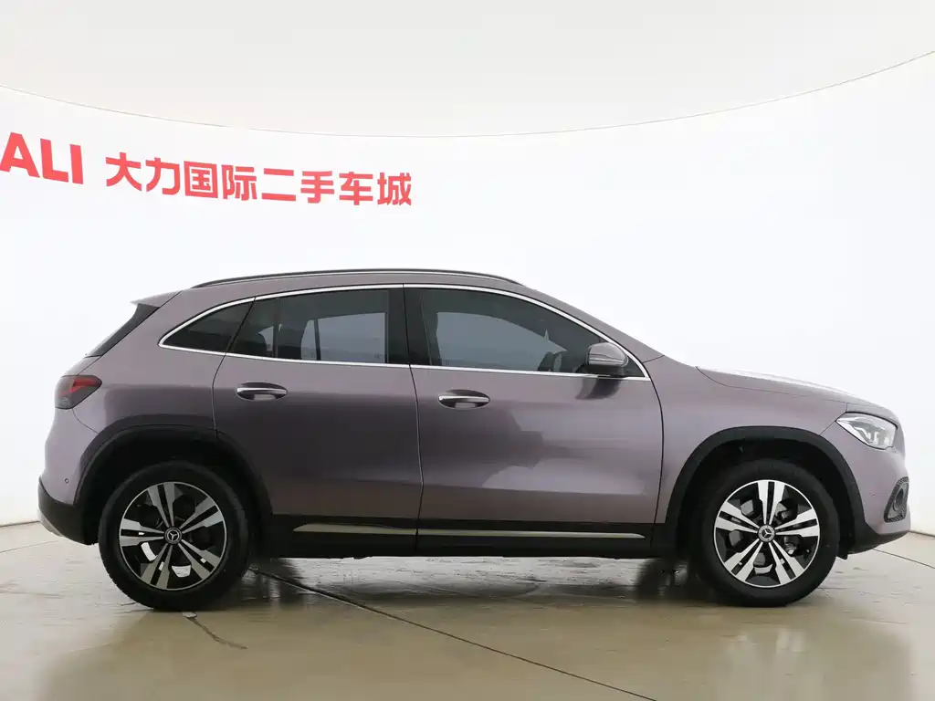 Mercedes-Benz GLA — миниатюра 16