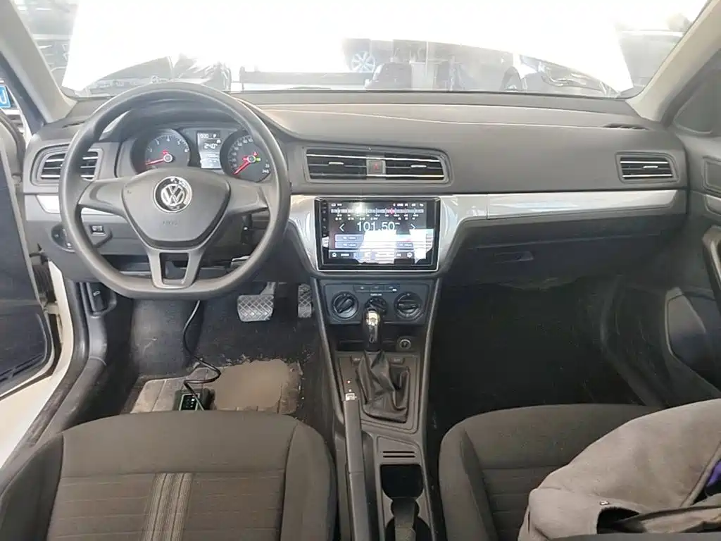 Volkswagen Lavida — миниатюра 10