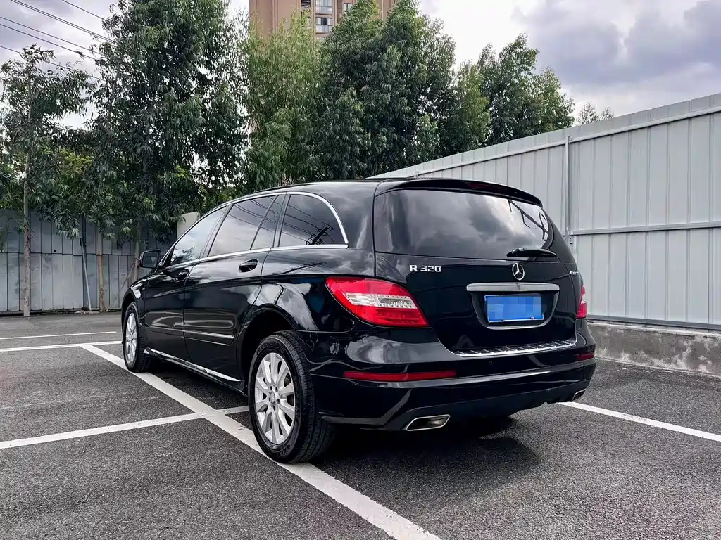 Mercedes-Benz R-Class — миниатюра 6