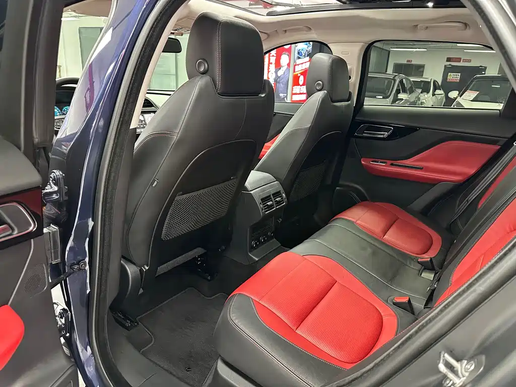 Jaguar F-PACE — миниатюра 17