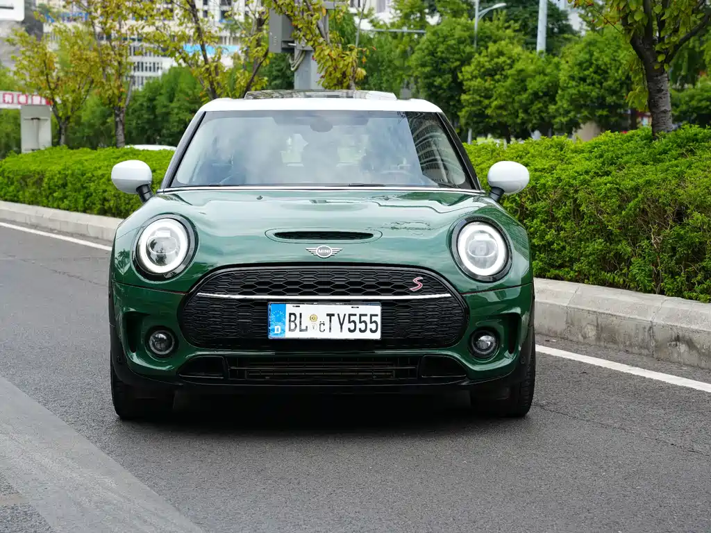 MINI Mini Clubman — миниатюра 3