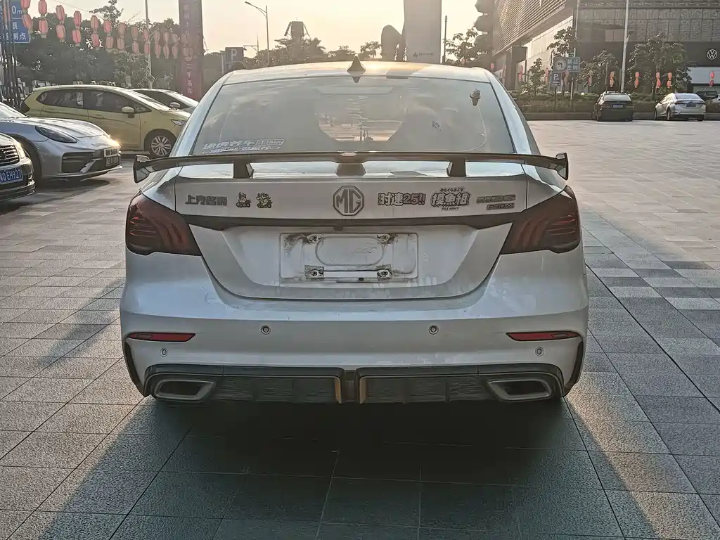 MG MG6 — миниатюра 13
