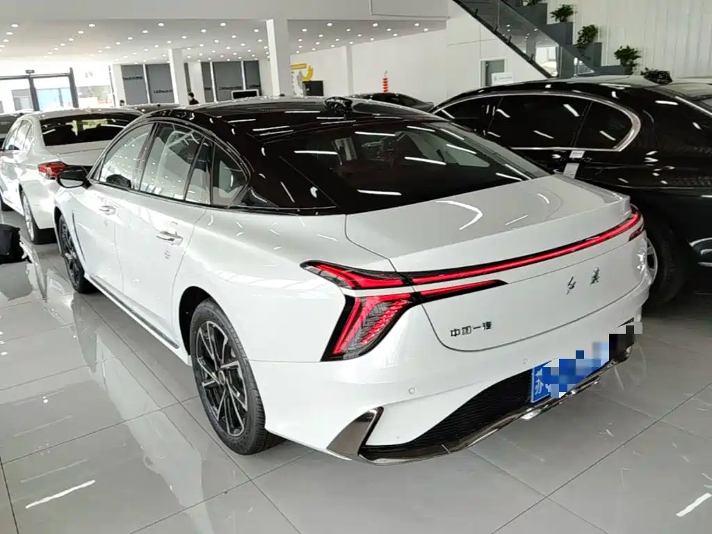 Hongqi Hongqi H6 — миниатюра 5