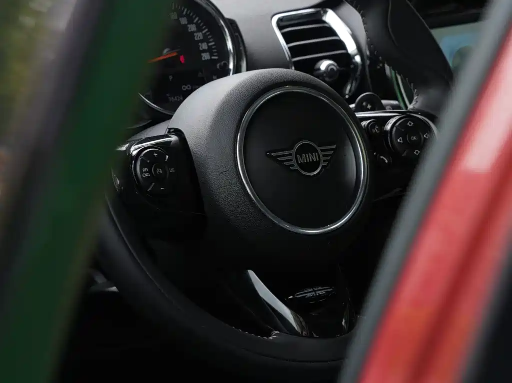 MINI Mini Clubman — миниатюра 16